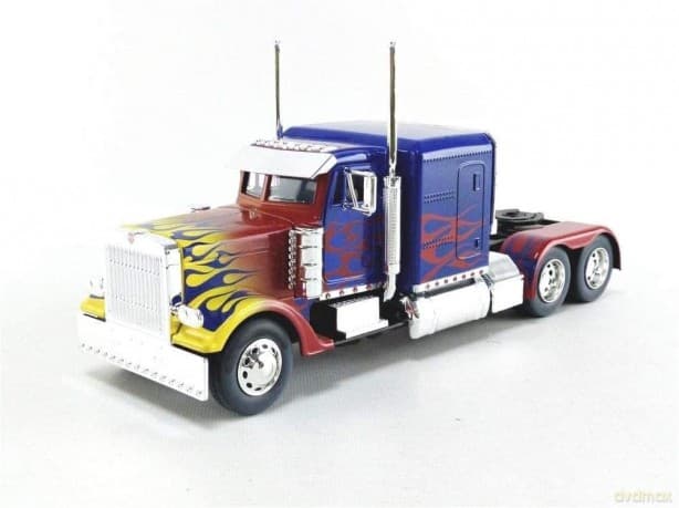 Transformers T1 Optimus Prime 1:24 Hollywood Rides