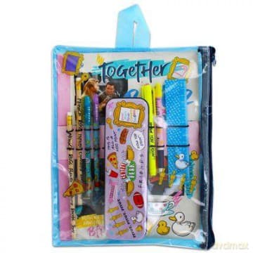 Friends Bumper Stationery Wallet (12 elements) / zestaw szkolny Przyjaciele (12 elementów)