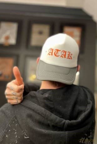 WaluśKraksaKryzys truckerka biało-szara