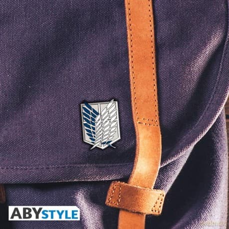 ATTACK ON TITAN - Pin Scout badge S3