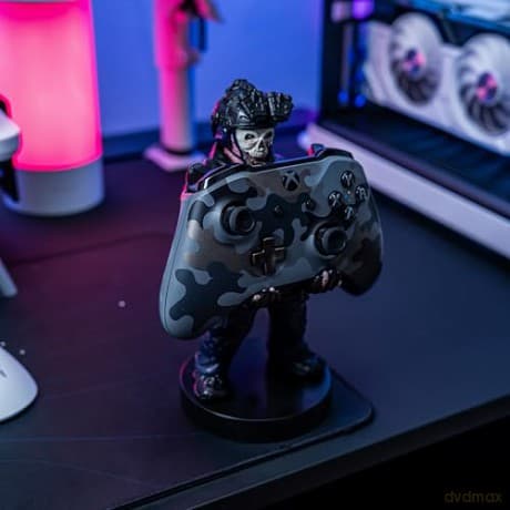 Call of Duty Warzone Ghost - Zombie phone & controller holder (20 cm) / stojak Call of Duty - Warzone Ghost - Zombie (20 cm)