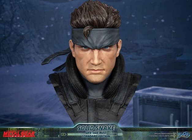First4Figures - Metal Gear Solid (Solid Snake Life-Size Bust) RESIN Statue [FIGURKA]