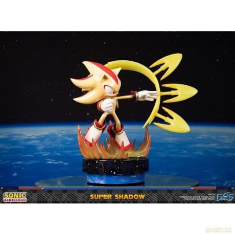 First4Figures - Sonic The Hedgehog (Super Shadow) RESIN Statue [FIGURKA]