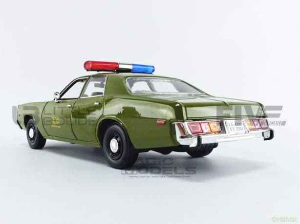 Greenlight Collectibles - 1/18 The A-Team (1983-87 TV Series) Plymouth Fury US Army Police