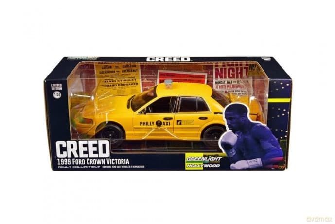 Greenlight Collectibles - 1/24 Creed (2015) 1999 Ford Crown Victoria Philly Taxi