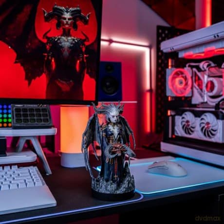Stojak Diablo IV Lilith (20 cm) / Diablo IV Lilith phone & controller holder (20 cm)