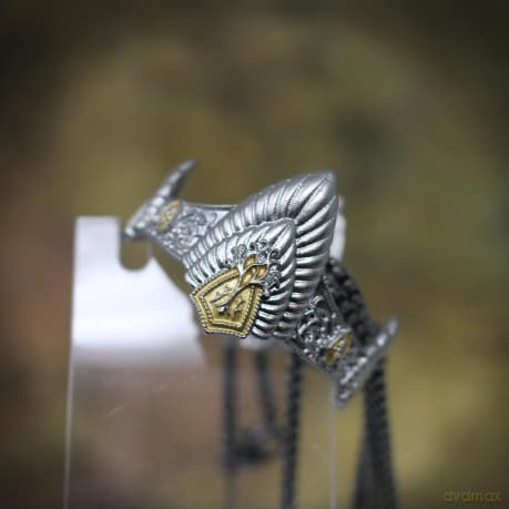 The Lord of the Rings Limited Edition Replica Crown of Elessar Necklace