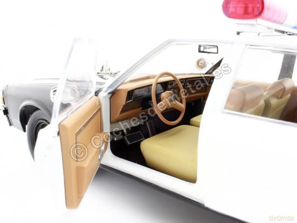 Greenlight Collectibles CHEVROLET CAPRIC Terminator 2 1:18