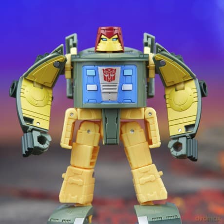 Transformers - Generations - Legacy United Deluxe Class (Autobot Cosmos)