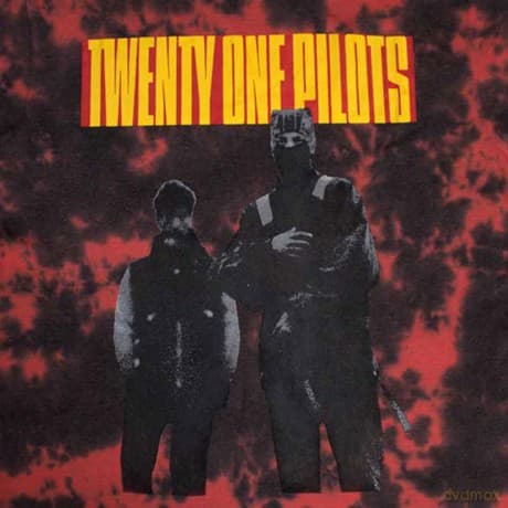 Twenty One Pilots: Unisex T-Shirt: Standing Bar (Red) (Wash Collection) (Medium)