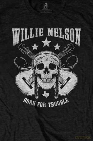 Willie Nelson: Unisex T-Shirt: Skull (Black) (Small)