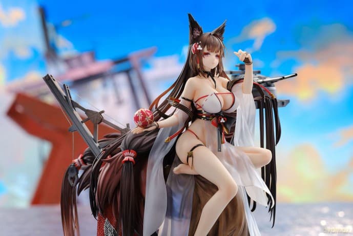 Azur Lane PVC Statue 1/7 Amagi Wending Waters Serene Lotus Ver. 25 cm