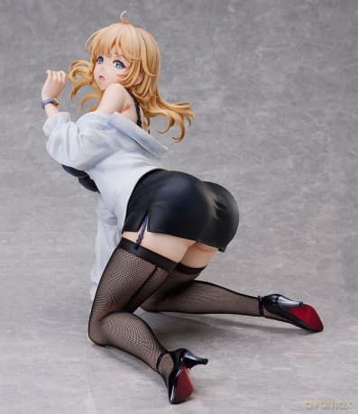 Creators Opinion PVC Statue 1/4 Lisa 24 cm