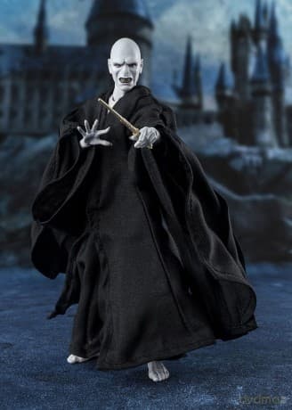 Harry Potter and the Philosopher's Stone S.H. Figuarts Action Figure Lord Voldemort 15 cm
