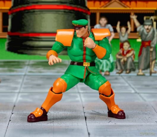 Ultra Street Fighter II: The Final Challengers Action Figure 1/12 M. Bison Deluxe 15 cm