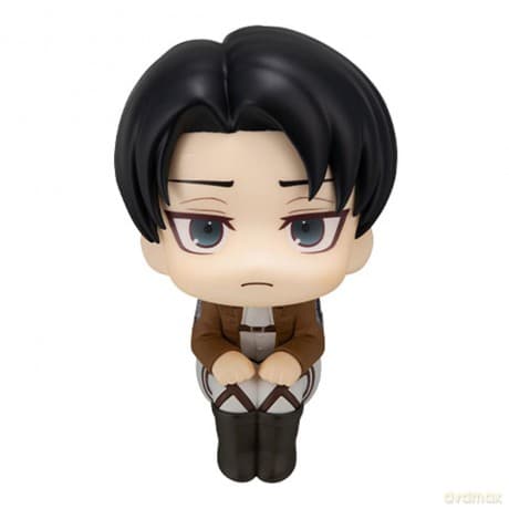 Attack on Titan Look Up PVC Statue Levi 11 cm