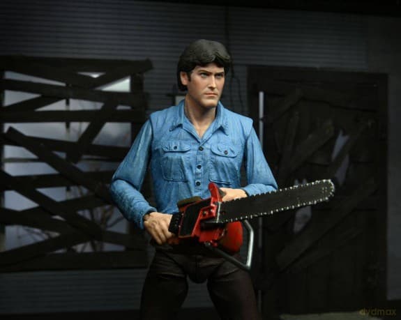 The Evil Dead Action Figure Ultimate Ash 18 cm