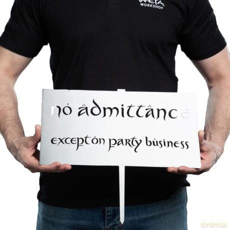 The Lord of the Rings Metalbird No Admittance Sign 32 cm