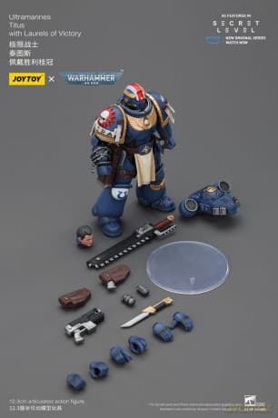 Warhammer 40,000 Action Figure Ultramarines Titus with Laurels of Victory 13 cm